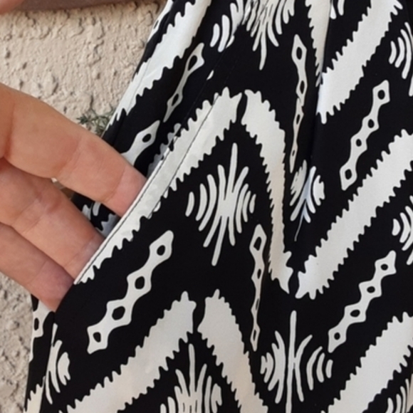 Adrienne Vittadini Silk Outfit‎ - Picture 5 of 9